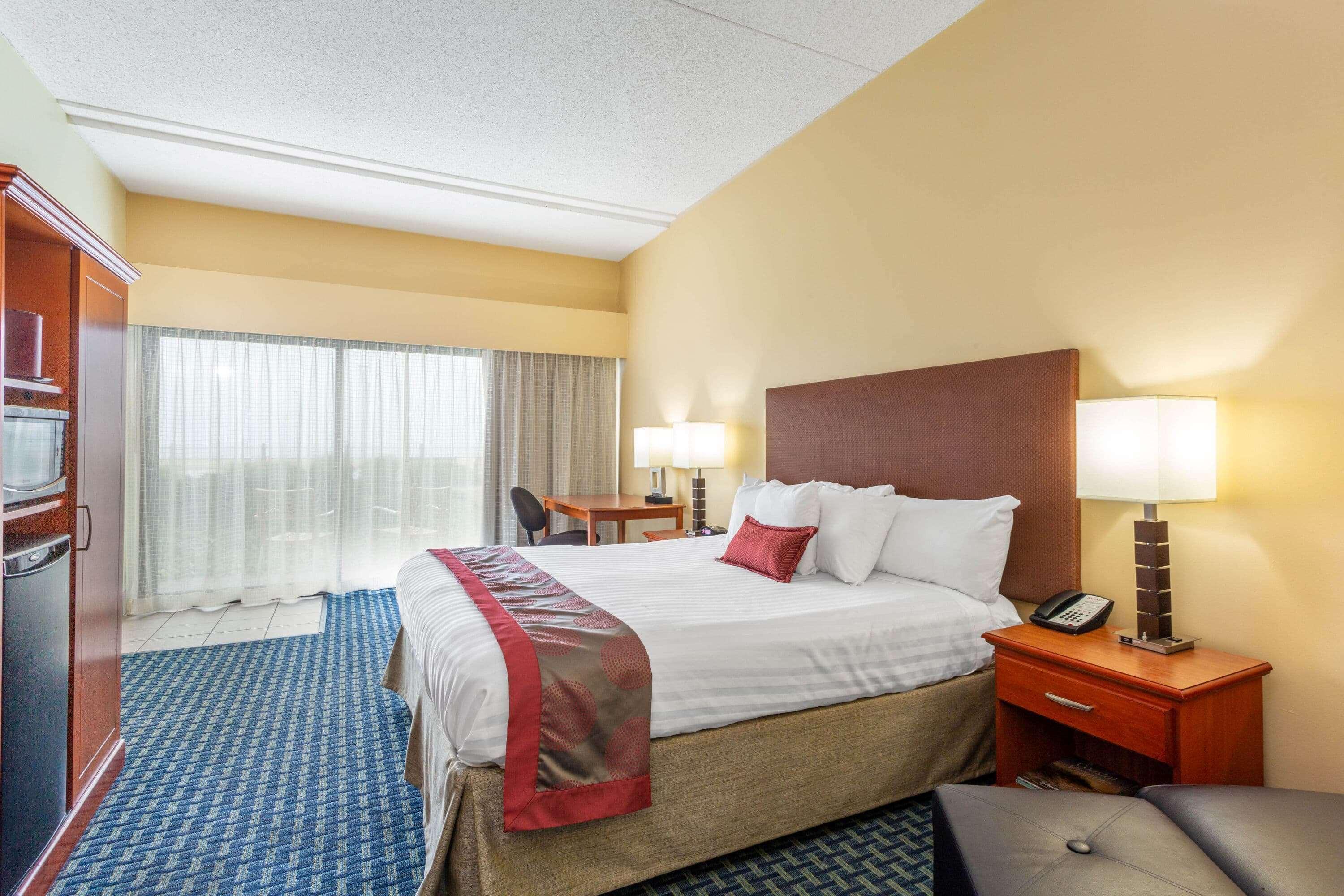 Hotel Ramada Plaza By Wyndham Virginia Oceanfront Virginia Beach