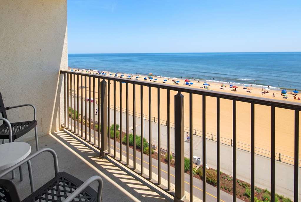 Ramada Plaza By Wyndham Virginia Oceanfront Hotel 3*